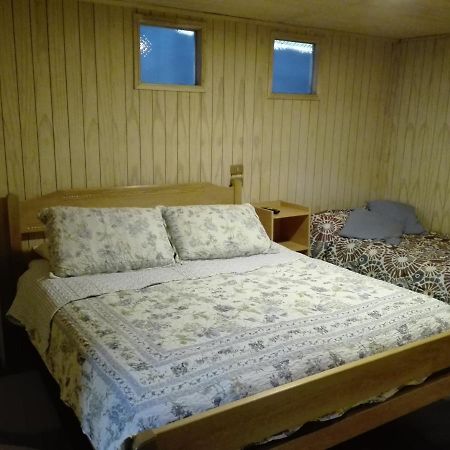 Hospedaje Los Calafates Ancud Eksteriør billede