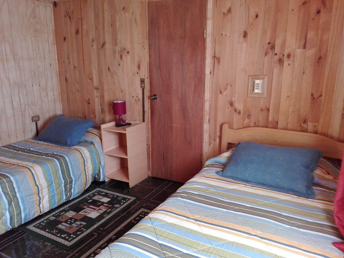 Hospedaje Los Calafates Ancud Eksteriør billede